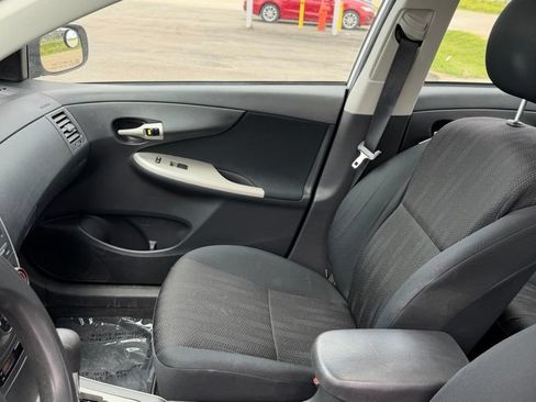 Used 2011 Toyota Corolla S FWD image 21