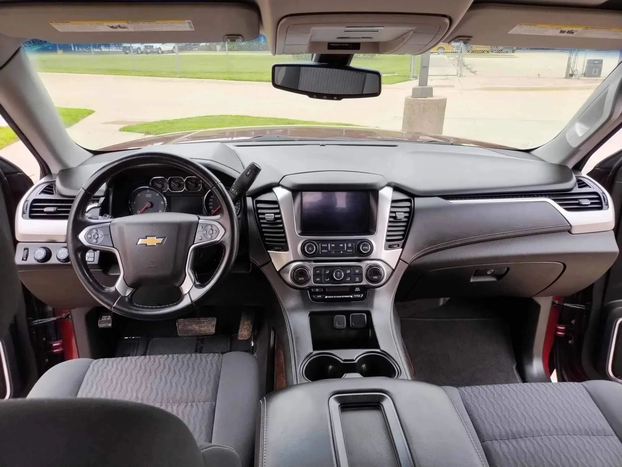 Used 2019 Chevrolet Tahoe LS w/ Max Trailering Package AWD/4WD image 14