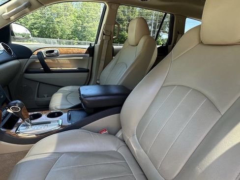 Used 2012 Buick Enclave Premium FWD image 7