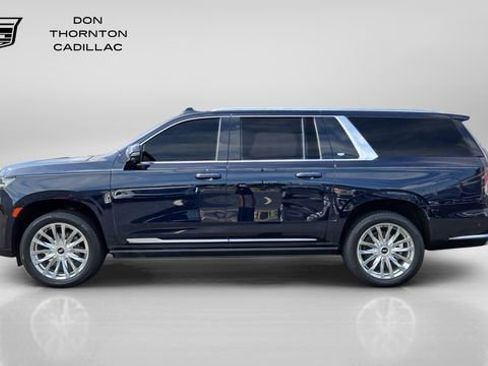 Used 2021 Cadillac Escalade ESV Premium Luxury w/ Driver Assist Tech Package AWD/4WD image 2