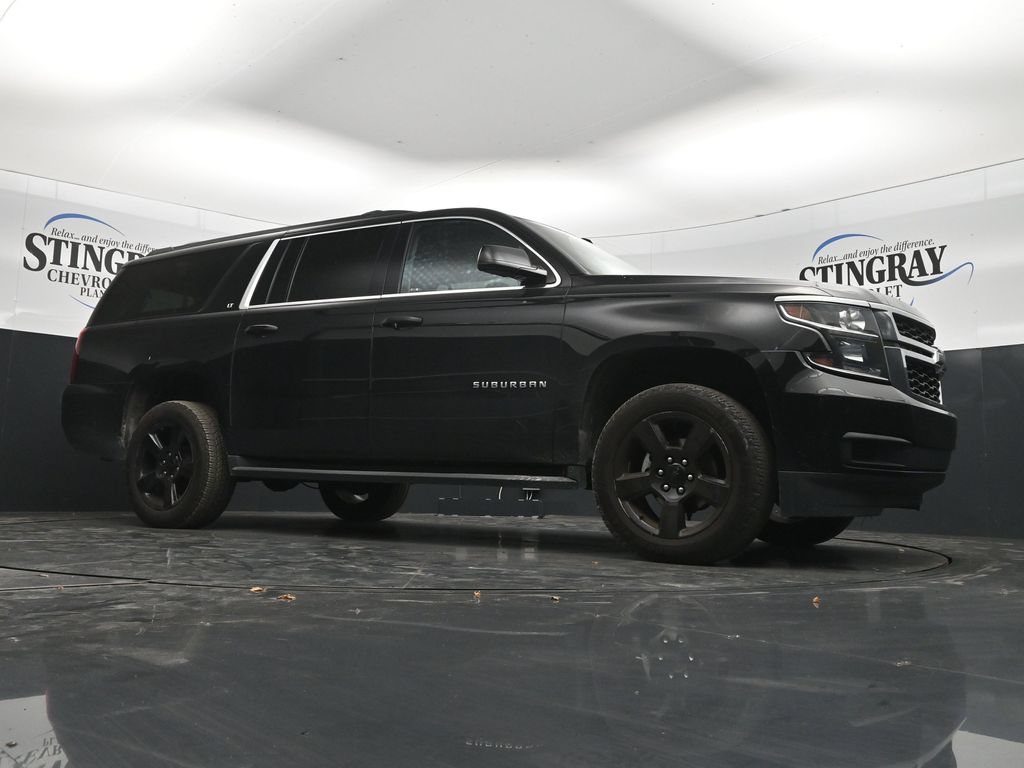Used 2020 Chevrolet Suburban LT w/ LT Midnight Edition RWD image 26