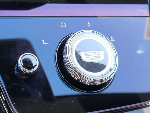 New 2025 Cadillac Escalade IQ Luxury 2 w/ LPO, Etrunk Organizer Package image 34