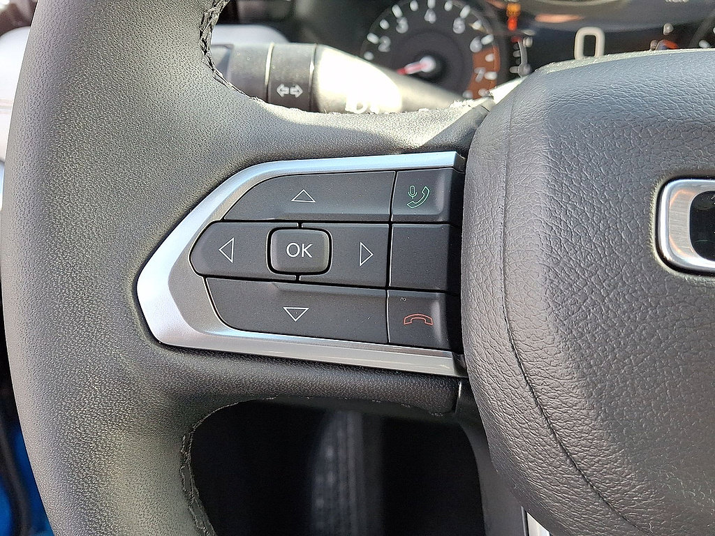 Used 2026 Jeep Compass Limited AWD/4WD image 17
