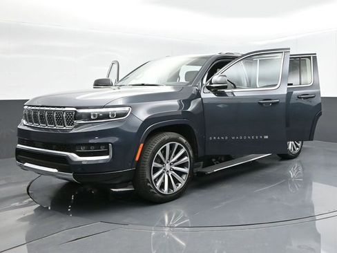 Used 2024 Jeep Grand Wagoneer Series I w/ Rear Seat Video Group 1 AWD/4WD image 59