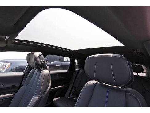 New 2027 Cadillac Lyriq Luxury RWD image 22