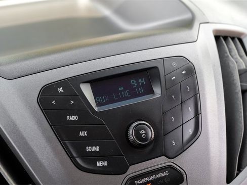 Used 2018 Ford Transit 250 148 Low Roof image 29