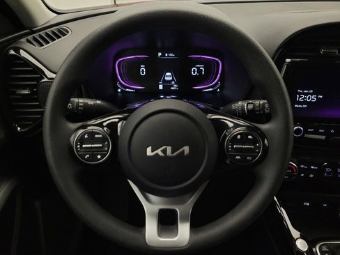 Used 2024 Kia Soul S image 22