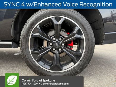 Used 2022 Ford Expedition Max Limited image 10