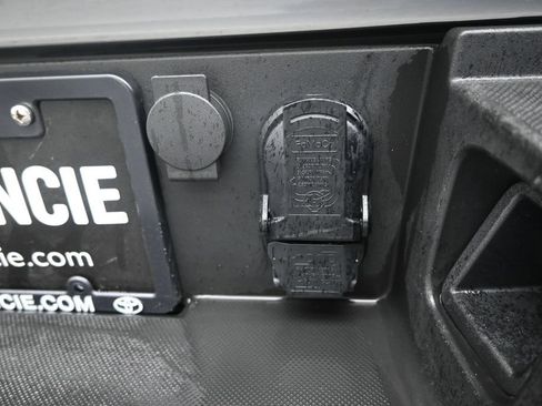 Used 2025 Ford F150 XLT w/ Equipment Group 301A Standard AWD/4WD image 36