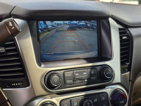 Used 2017 Chevrolet Suburban Premier AWD/4WD image 23