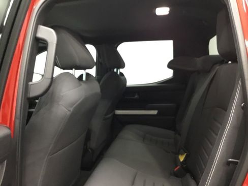 Used 2024 Toyota Tacoma TRD Off-Road AWD/4WD image 11