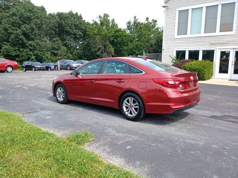 Used 2016 Hyundai Sonata SE FWD image 3
