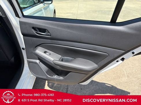 Certified 2024 Nissan Altima 2.5 SV w/ SV Premium Package FWD image 35