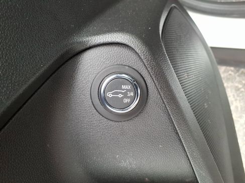 Used 2021 Chevrolet TrailBlazer RS w/ Sun and Liftgate Package image 18