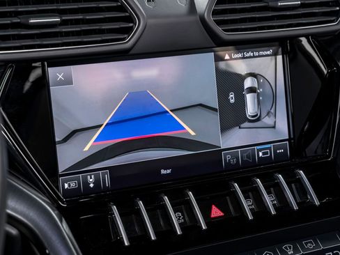 Used 2021 Lamborghini Urus image 26