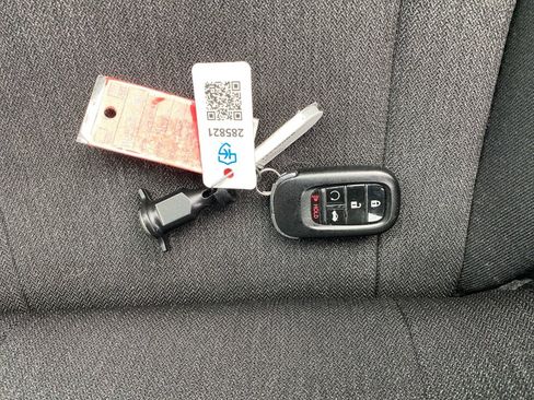 Used 2024 Honda Accord LX image 37