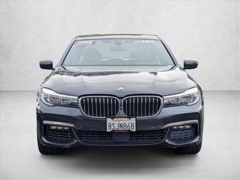 Used 2017 BMW 740e xDrive image 2