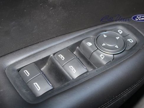 Used 2019 Cadillac XT5 Platinum image 23