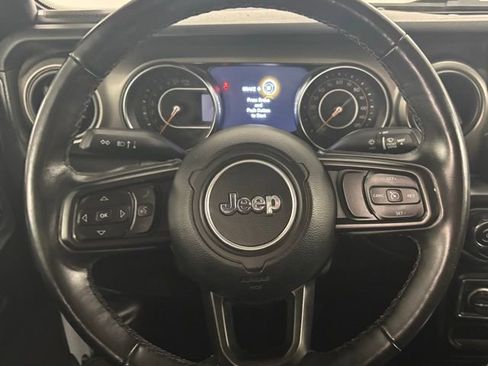 Used 2022 Jeep Gladiator Sport AWD/4WD image 22