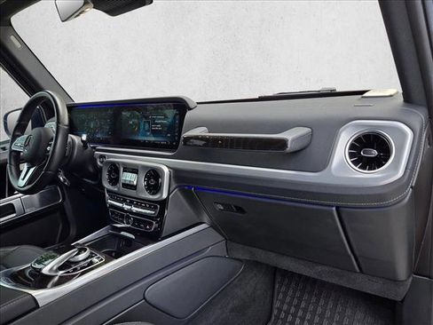 Certified 2022 Mercedes-Benz G 550 image 22