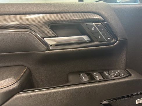 Used 2024 GMC Sierra 2500 AT4 image 34