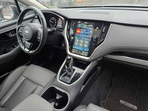 Used 2024 Subaru Outback Onyx Edition image 10