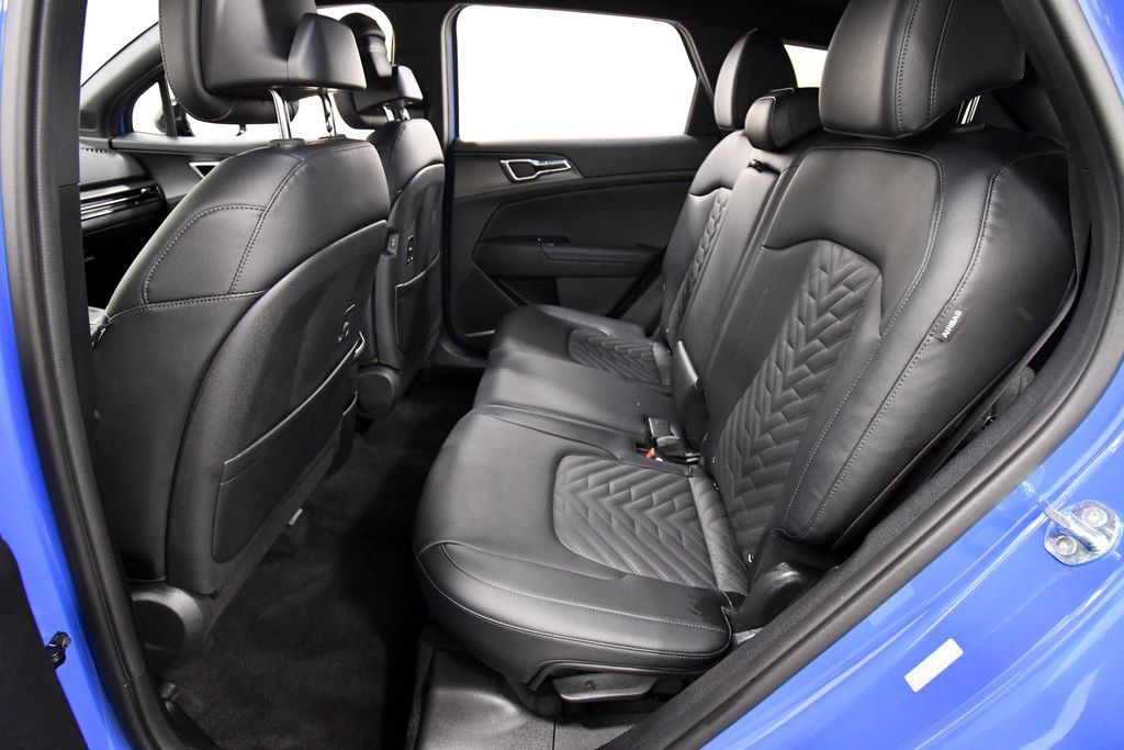 Certified 2026 Kia Sportage X-Line w/ X-Line Technology Package AWD/4WD image 15