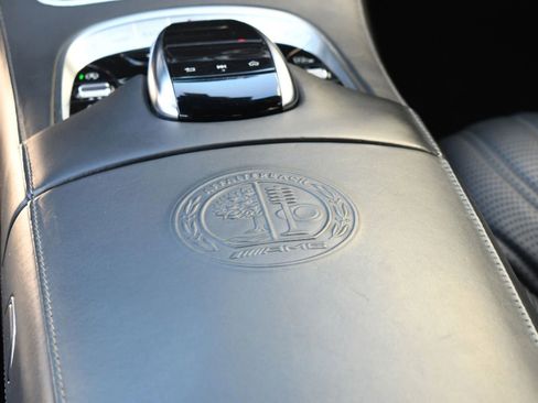 Used 2018 Mercedes-Benz S 63 AMG S 4MATIC Sedan image 31