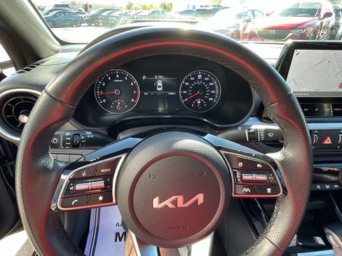 Used 2022 Kia Forte GT-Line w/ GT-Line Technology Package image 28