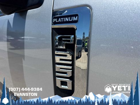 Used 2017 Ford F250 Platinum w/ Platinum Ultimate Package AWD/4WD image 10