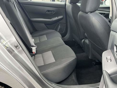 Used 2024 Nissan Sentra SV FWD image 20