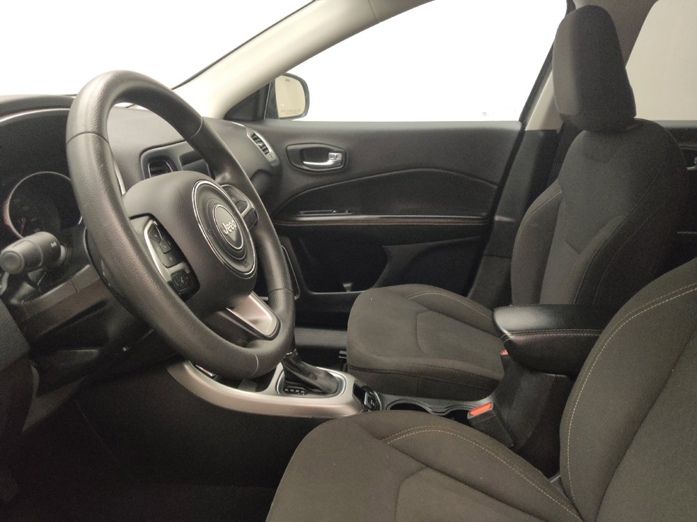 Used 2021 Jeep Compass Sport FWD image 17