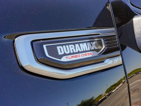 New 2026 GMC Sierra 1500 AT4 w/ AT4 Premium Package AWD/4WD image 8