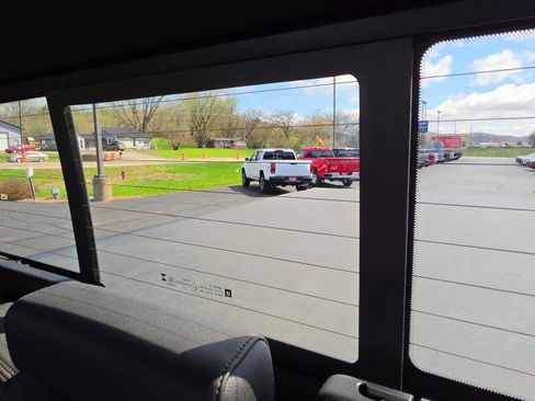 Used 2025 Chevrolet Silverado 2500 High Country image 26