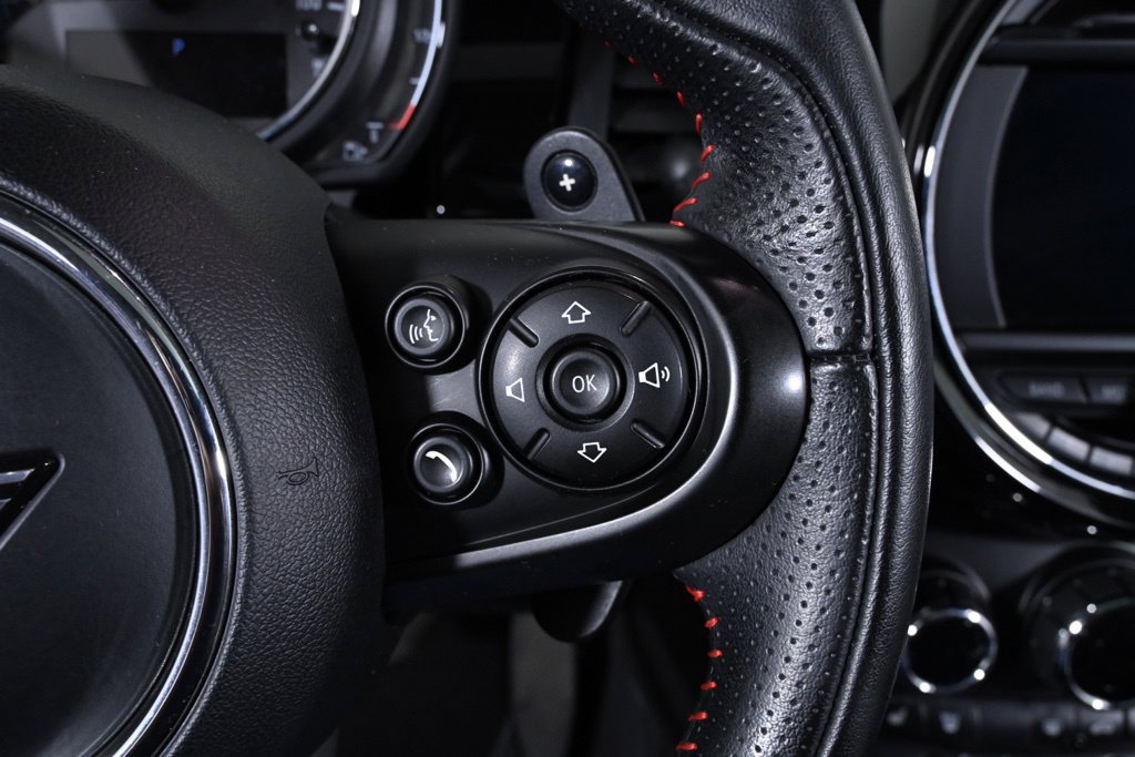 Used 2019 MINI Cooper S w/ Premium Package FWD image 14