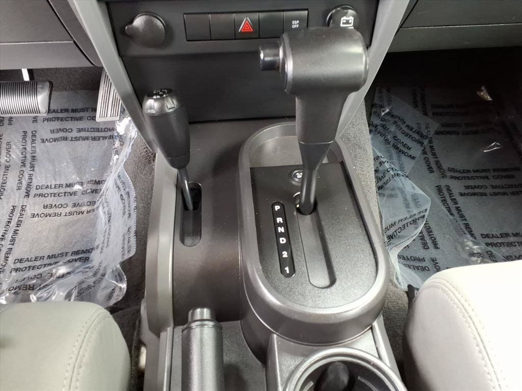 Used 2008 Jeep Wrangler X AWD/4WD image 14