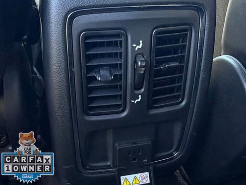 Used 2022 Jeep Grand Cherokee Laredo X image 27