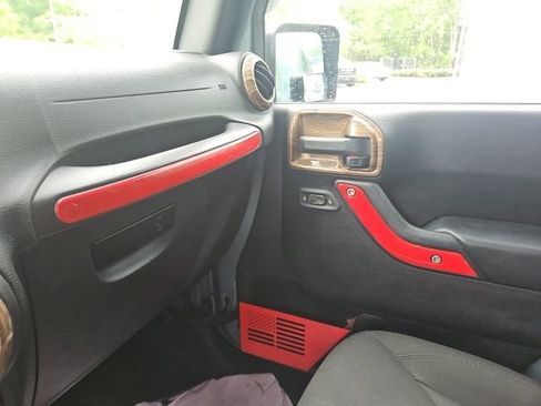 Used 2015 Jeep Wrangler Unlimited Sport w/ Quick Order Package 24S image 13