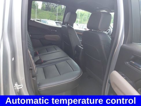 Used 2023 GMC Canyon Denali AWD/4WD image 10