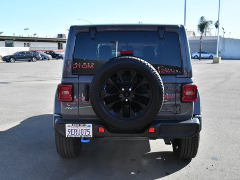 Used 2023 Jeep Wrangler Sahara w/ Cold Weather Group image 7