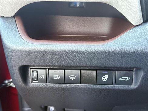 Certified 2021 Toyota RAV4 Limited w/ Limited Grade Weather Package AWD/4WD image 23