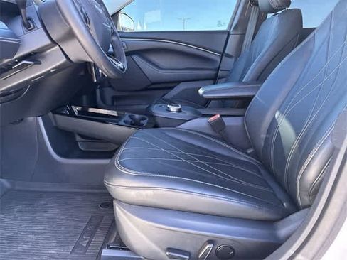 Used 2023 Ford Mustang Mach-E Select image 18