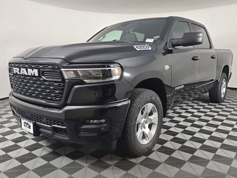 New 2026 RAM 1500 Big Horn w/ Sport Appearance Package AWD/4WD image 8