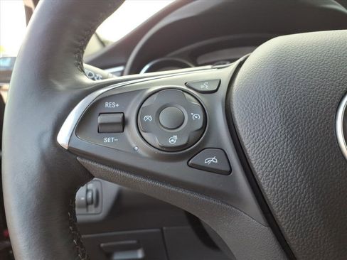 Certified 2020 Buick Envision Essence image 38