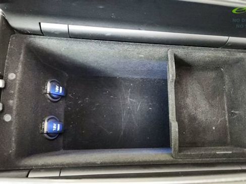 Used 2019 Genesis G90 3.3T Premium RWD image 50