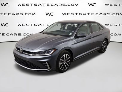 Used 2025 Volkswagen Jetta SE