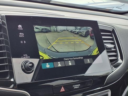 Used 2025 Honda Passport Black Edition image 21