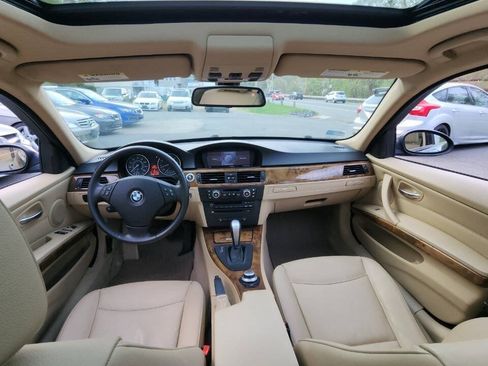 Used 2008 BMW 328xi Wagon AWD/4WD image 13