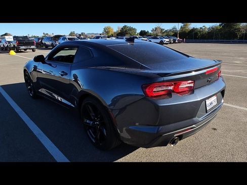 Used 2023 Chevrolet Camaro LT image 4