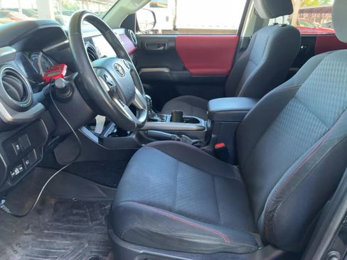 Used 2021 Toyota Tacoma SR5 image 4